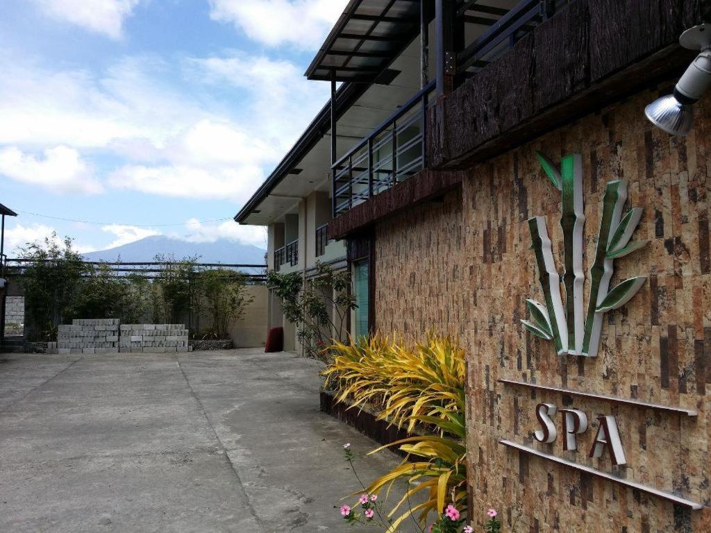 Quezon Premier Hotel Lucena Exterior photo